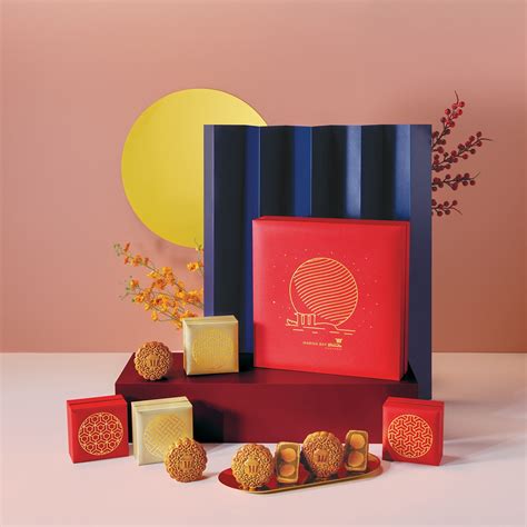 luxury mooncakes 2022.